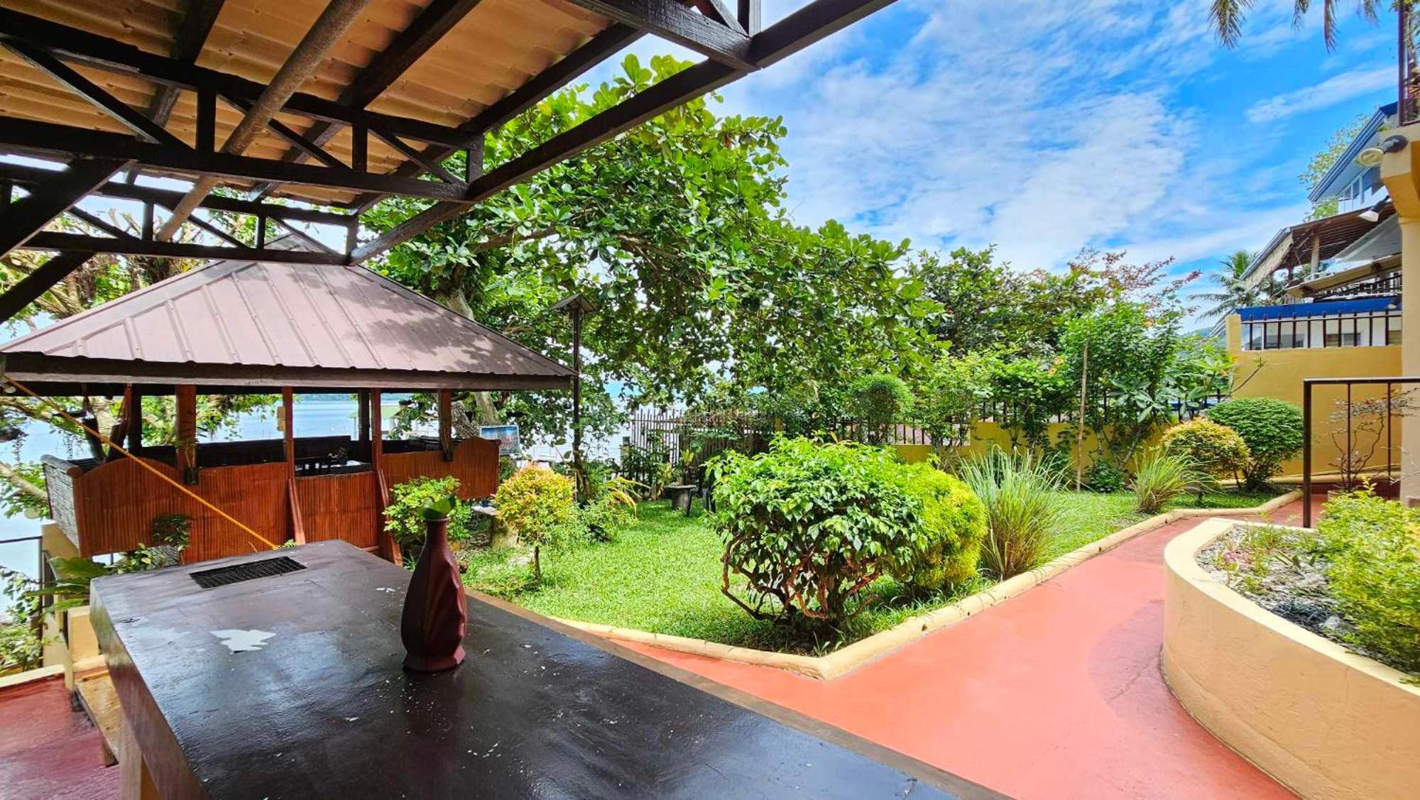 Eagles Nest Beach Resort Davao City Εξωτερικό φωτογραφία